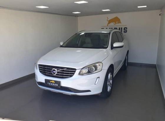 VOLVO XC60 2.0 T5 KINETIC GASOLINA 4P AUTOMÁTICO VOLVO XC60 2.0 T5 KINETIC GASOLINA 4P AUTOMÁTICO